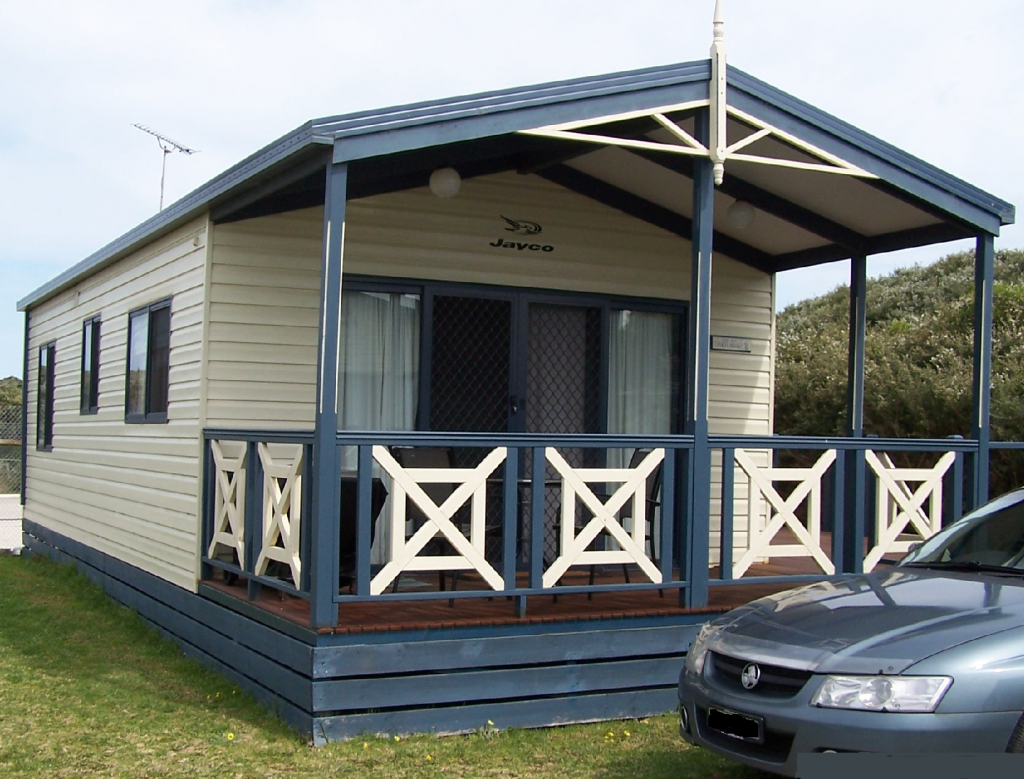 Site TC4 - Venus Bay Caravan Park cabin with front porch