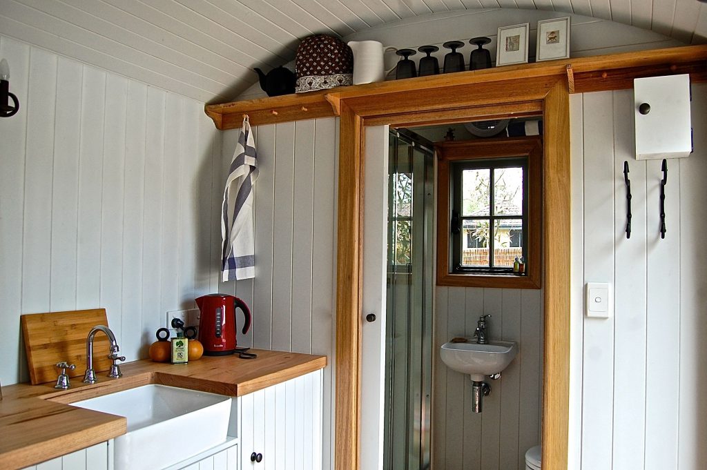English Shepherds Hut- For Relocation